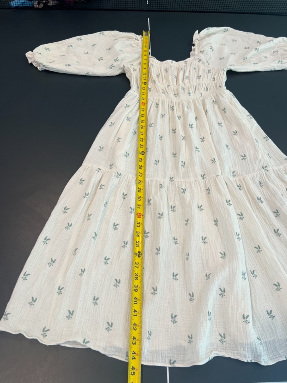 Grade and Gather Cream and Green Floral Smocked Cotton Midi Dress Womens Small - Picture 10 of 13